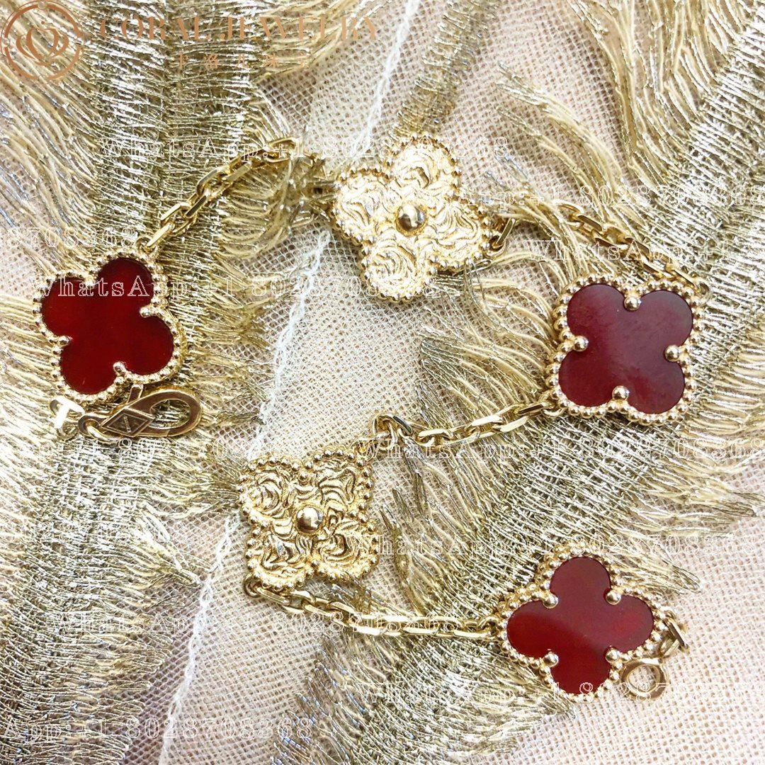 Van Cleef & Arpels Vintage Alhambra Limited Edition bracelet, 5 motifs Yellow gold,Carnelian VCARP0QS00
