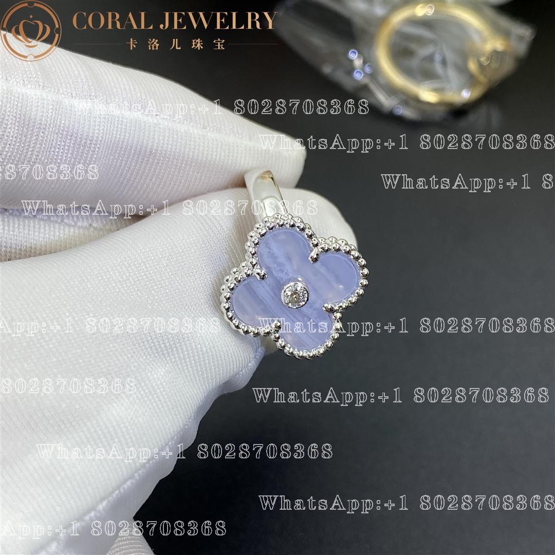 Van Cleef & Arpels Vintage Alhambra ring White gold, Diamond, Chalcedony