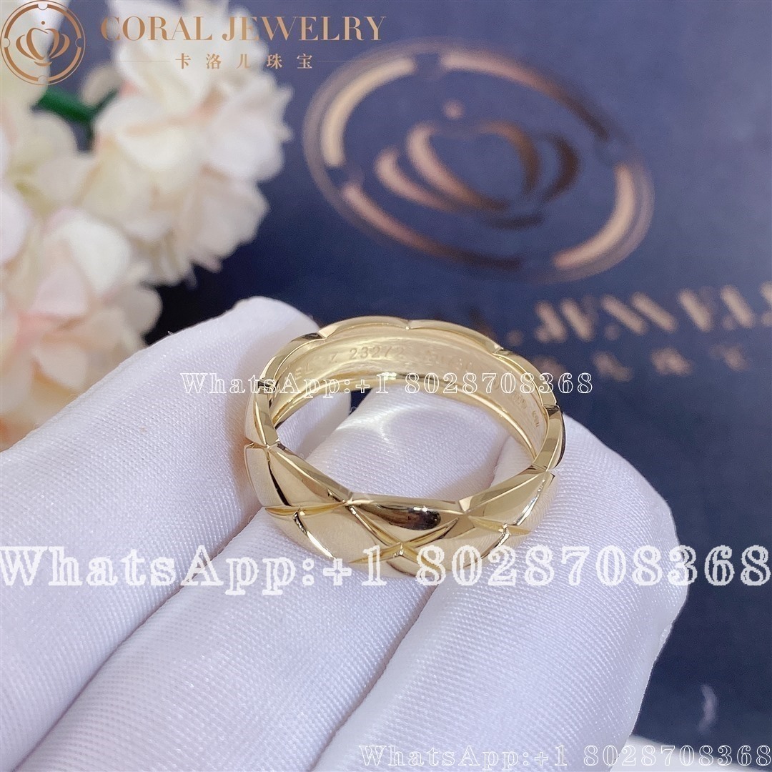 Chanel Coco Crush Ring Quilted Motif Small Version 18k Yellow Gold J10571 Coral (1)