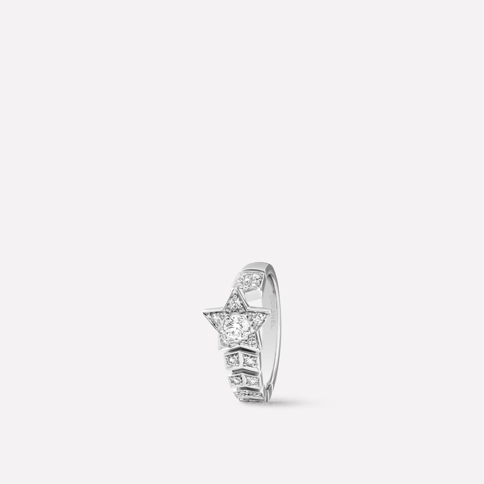 Chanel Comete Chevron Ring 18k White Gold Diamonds J11457