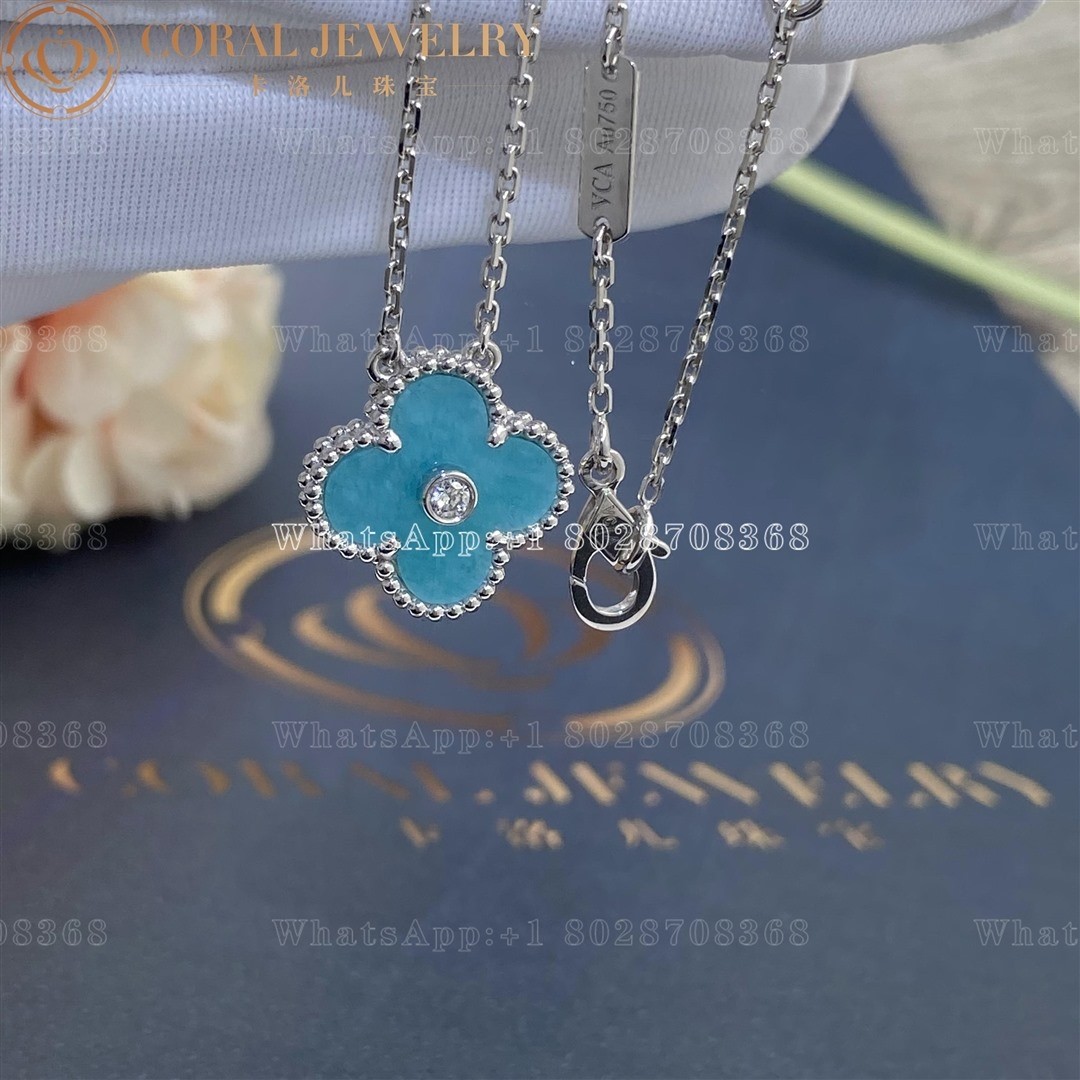 Van Cleef & Arpels Vintage Alhambra 2022 Holiday Pendant White gold,Green Sèvres VCARP9RU00