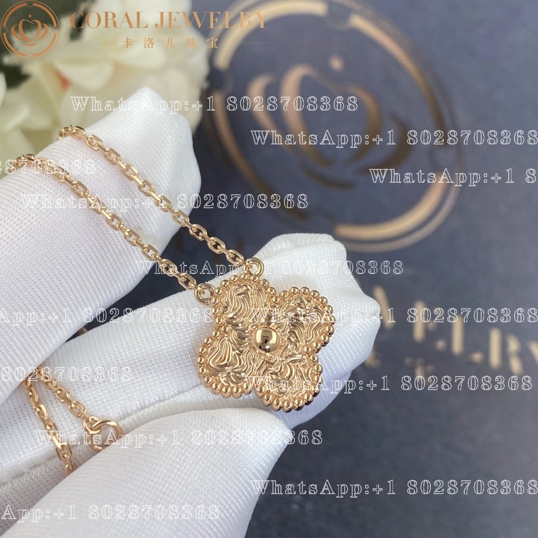 Van Cleef & Arpels Vintage Alhambra Pendant 18k Rose Gold VCARN9ZS00