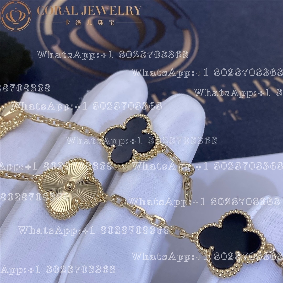 Van Cleef & Arpels Vintage Alhambra bracelet, 5 motifs Yellow gold Guilloché and Onyx