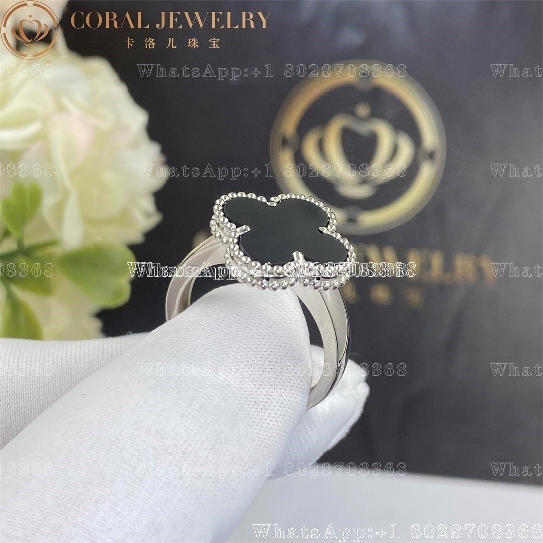 Van Cleef & Arpels Vintage Alhambra ring White gold, Onyx