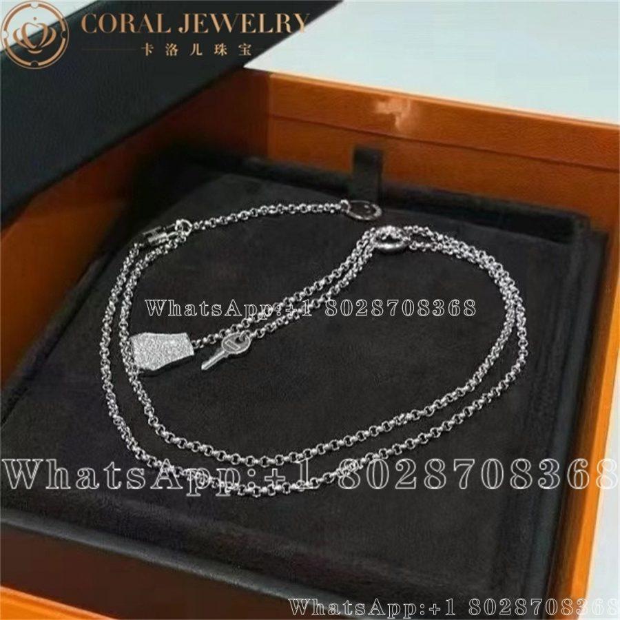 Hermès Kelly Clochette Necklace in white gold set with diamonds - Image 3