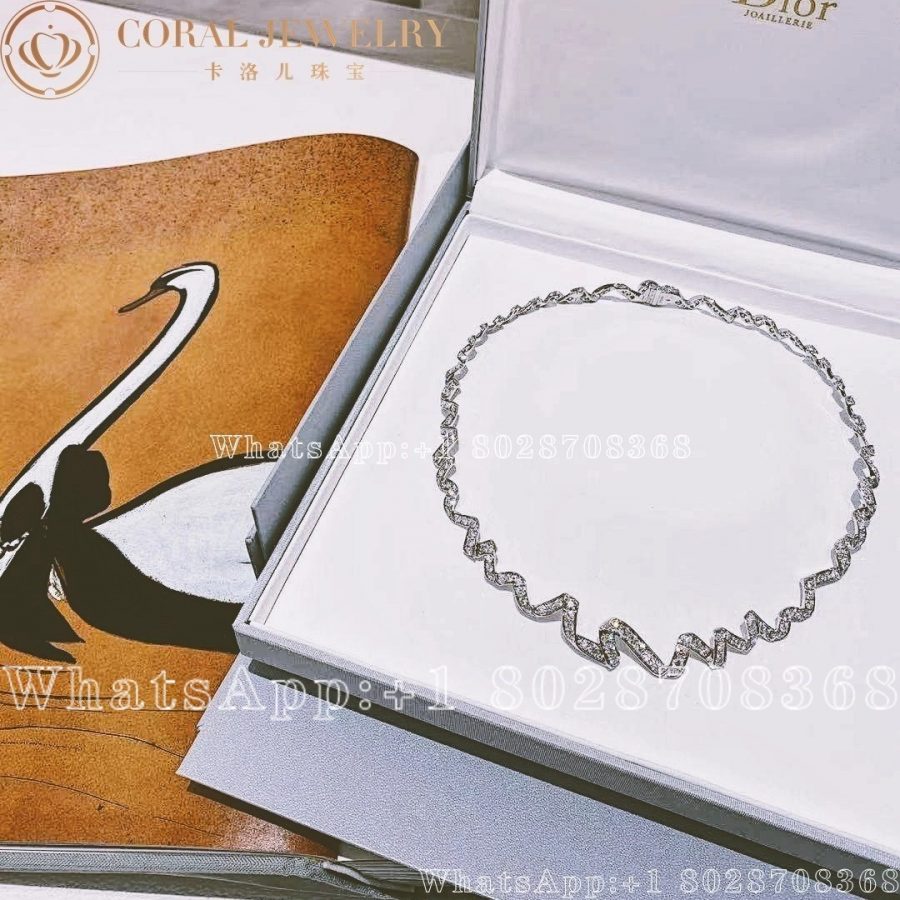 Dior Couture Dior Necklace White Gold and Diamonds - Image 12