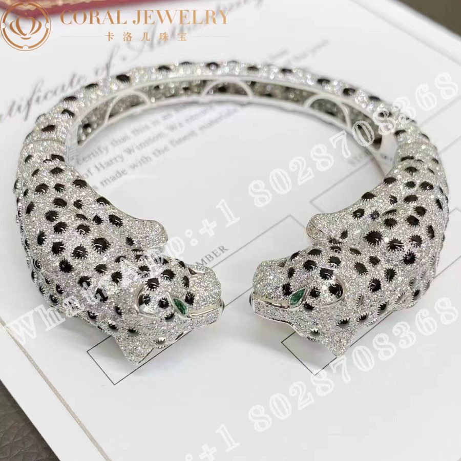 Cartier Panthère Diamond, Onyx and Emerald Bangle H6S00077 - Image 3