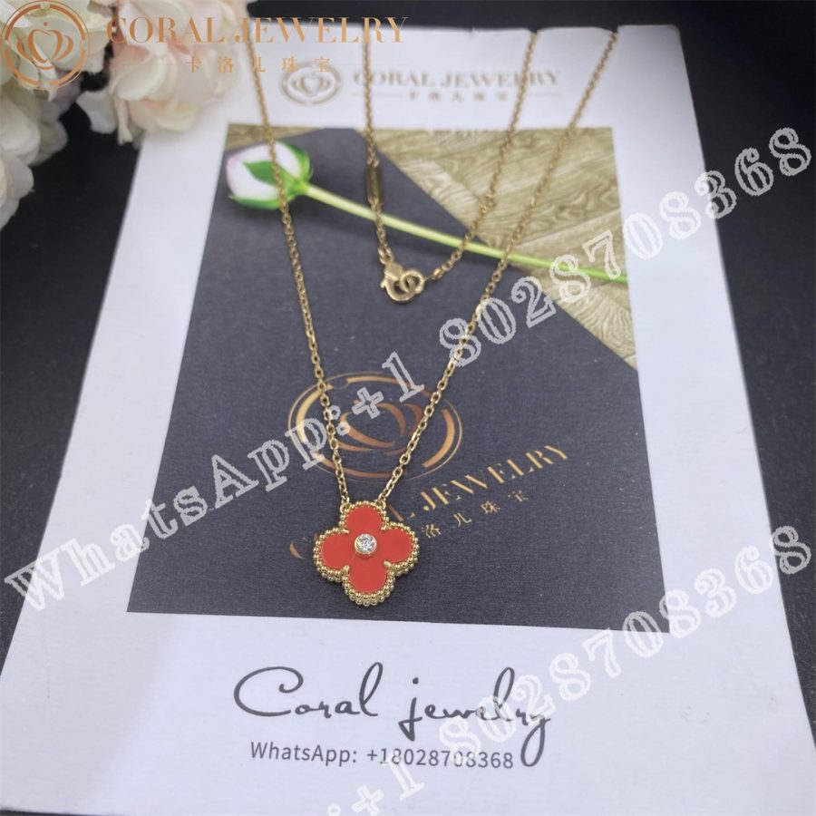 Van Cleef & Arpels Limited Edition Coral Vintage Alhambra Pendant - Image 5