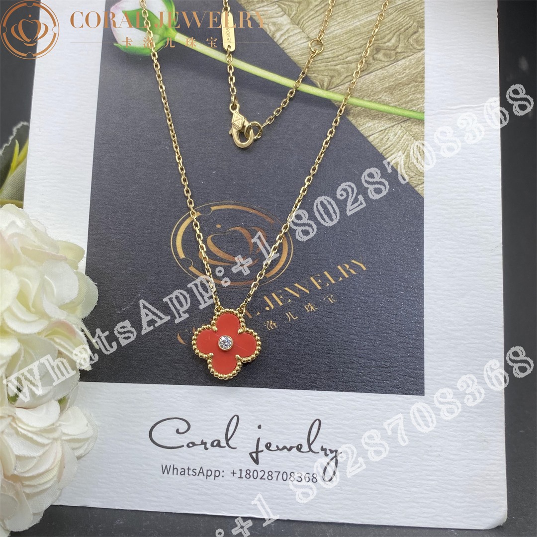 Van Cleef & Arpels Limited Edition Coral Vintage Alhambra Pendant - Image 6