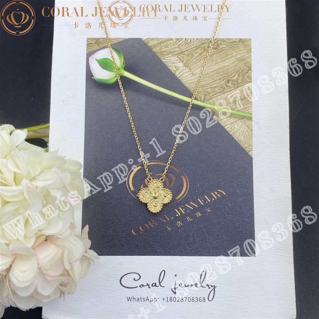 Van Cleef Arpels Vintage Alhambra Pendant 18k Yellow Gold Vcaro1if00 Coral (7)